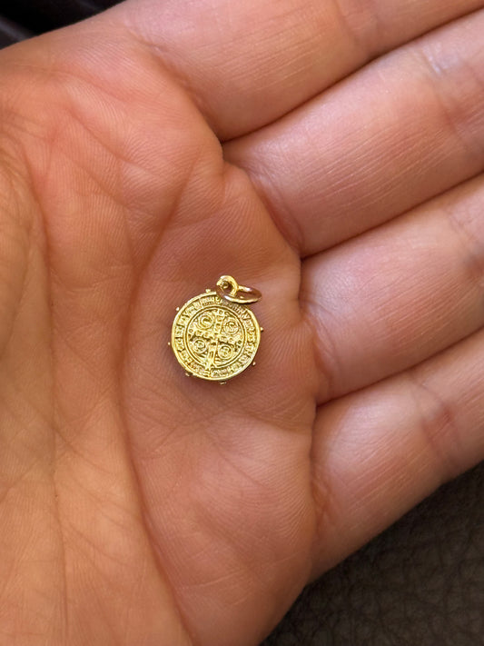 Colgante san Benito XL