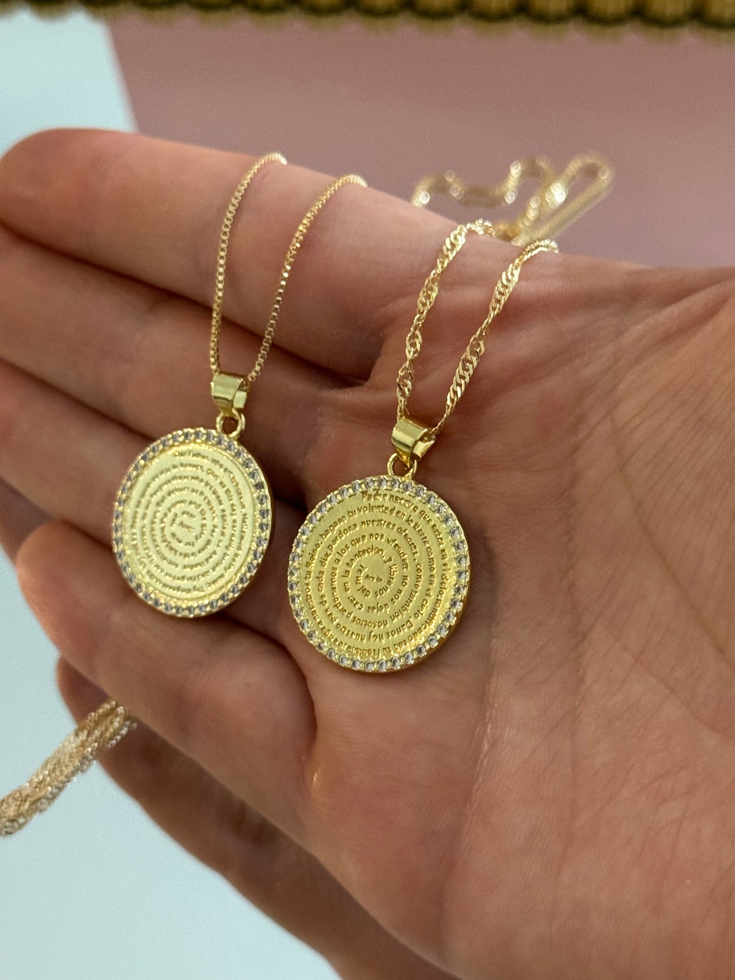 Padre nuestro Xl laminado y enchape en oro 18k