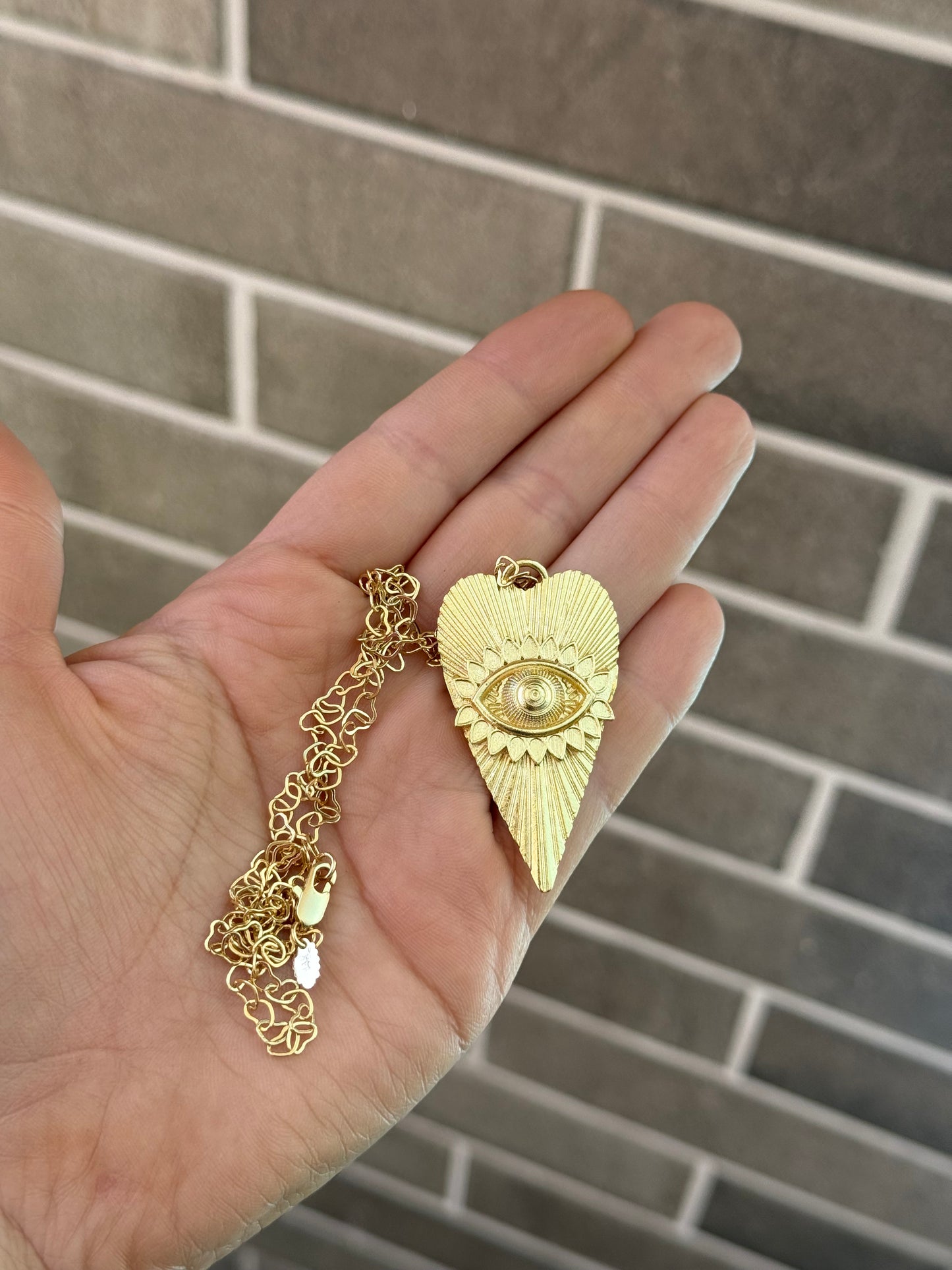 Colgante de corazón con ojo turco 🪬