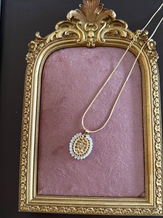 ✨Colgante virgen del Carmen en oro laminado 18k✨