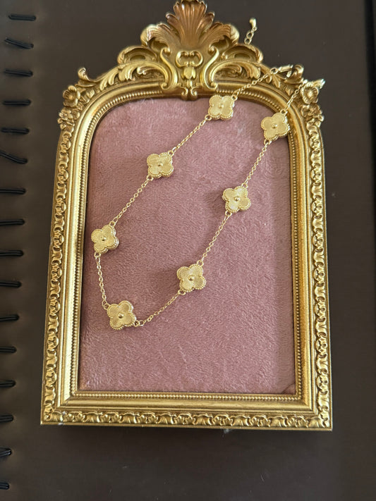 ✨Colgante vancleff oro laminado 18k✨