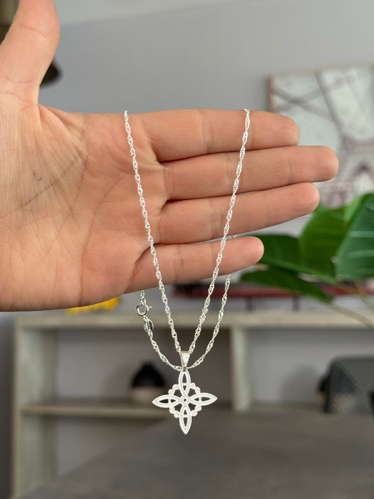 Nudo de bruja 🧙‍♀️  plata ley 926