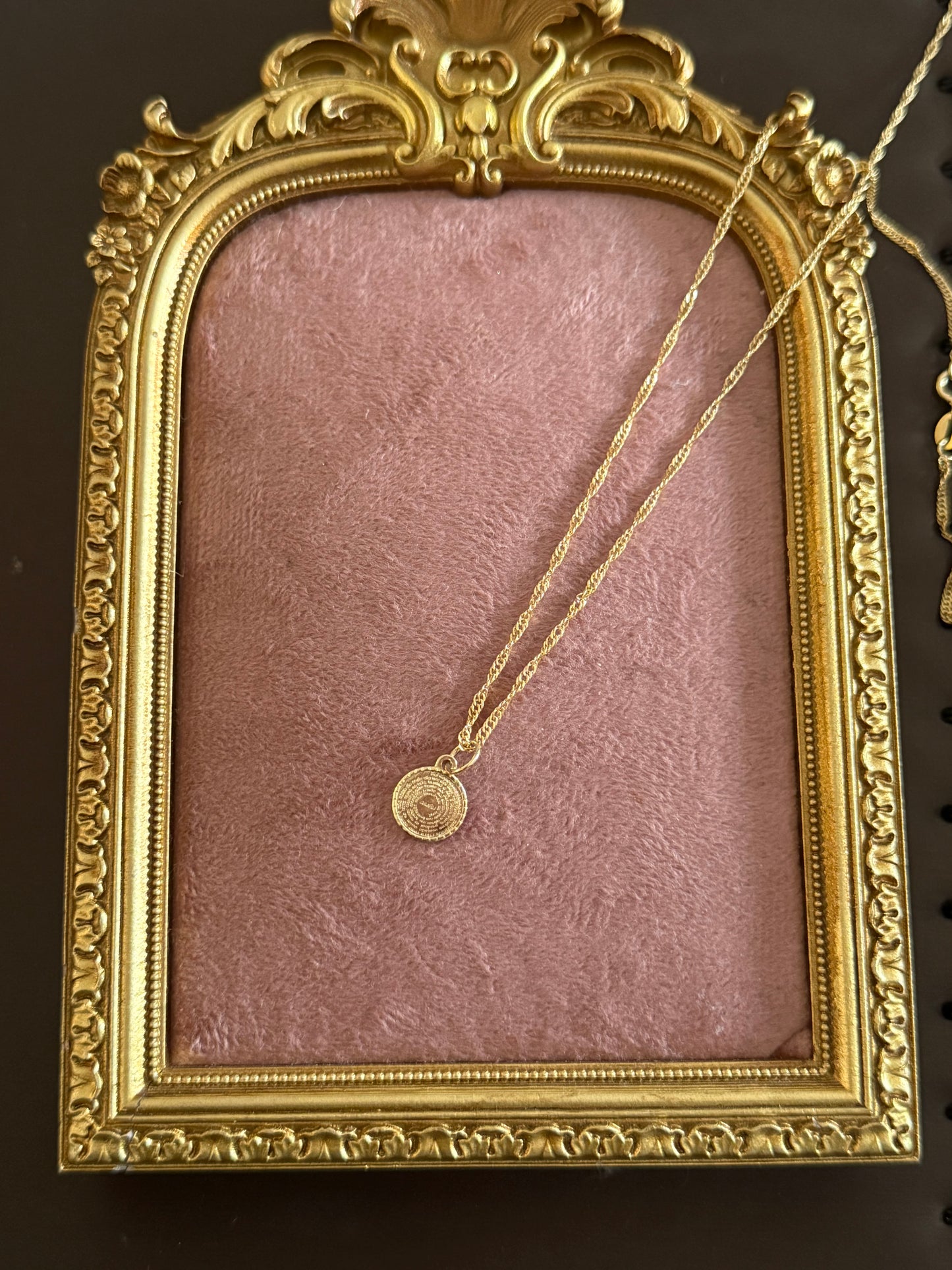✨ Colgante padre nuestro mini oro  Laminado 18K ✨