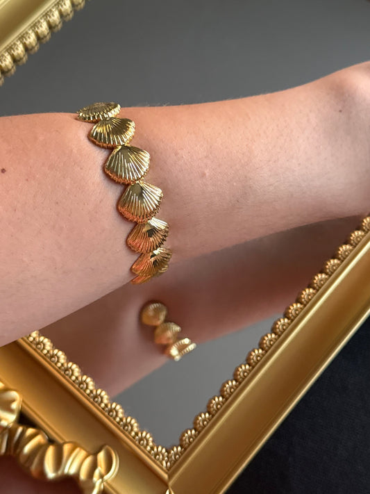 Esclava de enchape en oro 18k