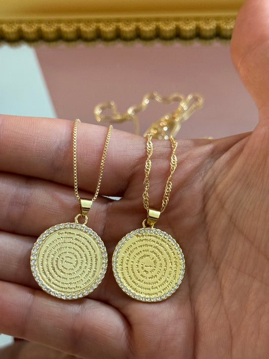 Padre nuestro  Xl laminado y enchape en oro 18k